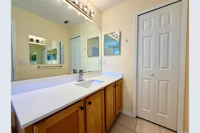 7838 Carriage Pointe Drive, Gibsonton, FL 33534 - Photo 24
