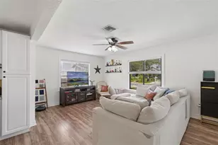 4924 45th Ave N, Saint Petersburg, FL 33709 - Photo 10