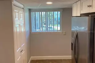6308 Newtown Cir, Tampa, FL 33615 - Photo 6