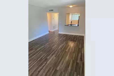 6308 Newtown Circle #8B1, Tampa, FL 33615 - Photo 2