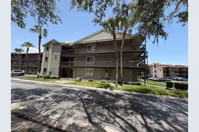 6308 Newtown Circle #8B1, Tampa, FL 33615 - Photo 8