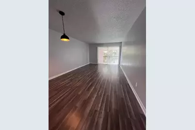 6338 Newtown Circle #38C5, Tampa, FL 33615 - Photo 2