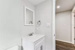 1006 E 26th Ave, Tampa, FL 33605 - Photo 28