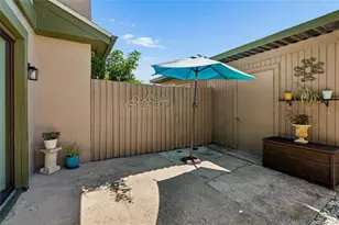 7803 Amberlea Ct, Temple Terrace, FL 33637 - Photo 16