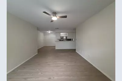 36101 Deer Creek Drive #103, Zephyrhills, FL 33541 - Photo 2