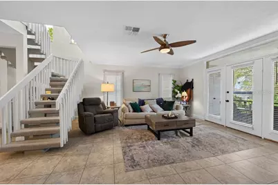 1672 Watermark Circle NE, Saint Petersburg, FL 33702 - Photo 12