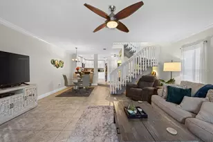 1672 Watermark Cir NE, Saint Petersburg, FL 33702 - Photo 14