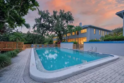 1672 Watermark Circle NE, Saint Petersburg, FL 33702 - Photo 66