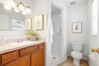 608 9th Avenue N, Saint Petersburg, FL 33701 - Photo 18