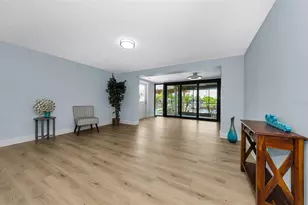 4946 Blue Heron Dr, New Port Richey, FL 34652 - Photo 10