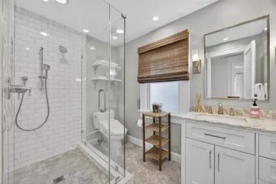 221 13th Avenue NE, Saint Petersburg, FL 33701 - Photo 30
