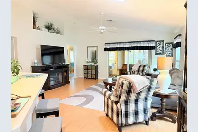 265 Center Oak Circle, Spring Hill, FL 34609 - Photo 4