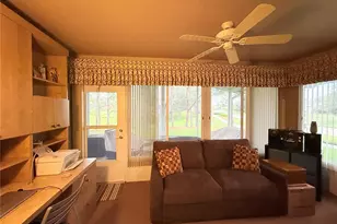 265 Center Oak Cir, Spring Hill, FL 34609 - Photo 38