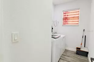 5160 70th Ave N, Pinellas Park, FL 33781 - Photo 10