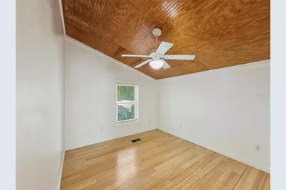 211 E 131st Avenue, Tampa, FL 33612 - Photo 32