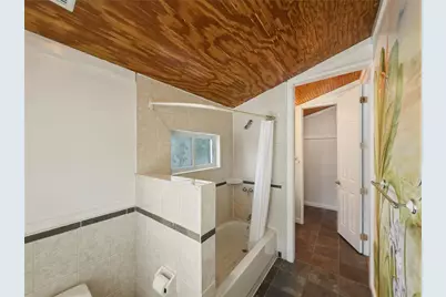 211 E 131st Avenue, Tampa, FL 33612 - Photo 28