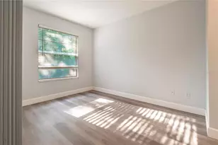 1400 Gandy Blvd N, Saint Petersburg, FL 33702 - Photo 18