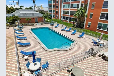 6960 20th Avenue N #105, Saint Petersburg, FL 33710 - Photo 2