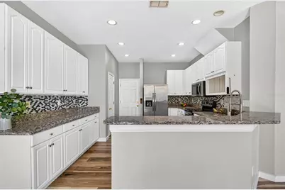 7046 Penta Place, Wesley Chapel, FL 33545 - Photo 8