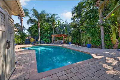 4660 Laurel Oak Lane NE, Saint Petersburg, FL 33703 - Photo 48