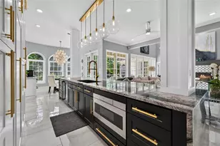 4660 Laurel Oak Ln NE, Saint Petersburg, FL 33703 - Photo 18