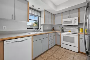 2490 Heron Terrace, Clearwater, FL 33762 - Photo 6
