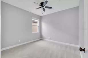 16013 Loneoak View Dr, Lithia, FL 33547 - Photo 8