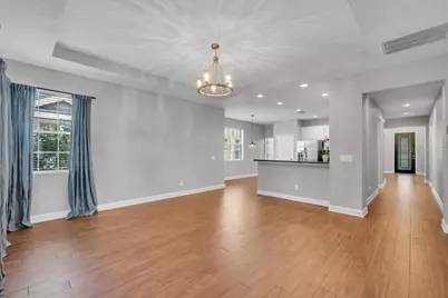 16013 Loneoak View Drive, Lithia, FL 33547 - Photo 10
