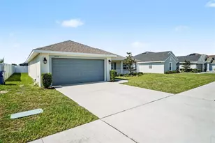 16253 Vine Cliff Ave, Hudson, FL 34667 - Photo 2