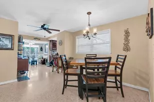 3227 48th Ave N, Saint Petersburg, FL 33714 - Photo 8