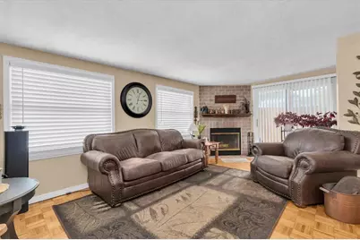 3227 48th Avenue N, Saint Petersburg, FL 33714 - Photo 4