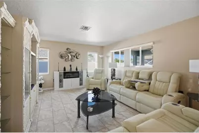 13323 Steves Court, Spring Hill, FL 34609 - Photo 6