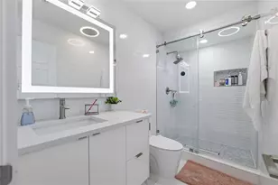 7101 Shenandoah Ct, Tampa, FL 33615 - Photo 24