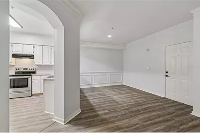 5211 Bay Club Circle, Tampa, FL 33607 - Photo 10