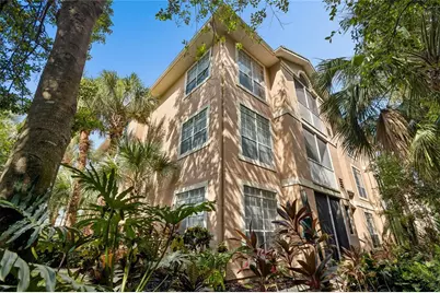 5211 Bay Club Circle, Tampa, FL 33607 - Photo 18