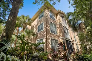 5211 Bay Club Cir, Tampa, FL 33607 - Photo 18