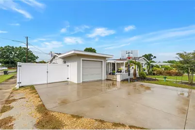 5891 33rd Avenue N, Saint Petersburg, FL 33710 - Photo 54
