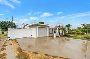 5891 33rd Ave N, Saint Petersburg, FL 33710 - Photo 54
