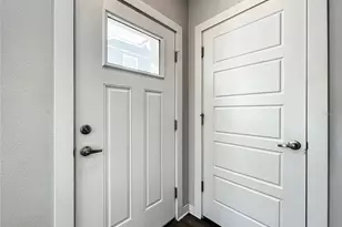 3715 W Wisconsin Ave, Tampa, FL 33611 - Photo 10