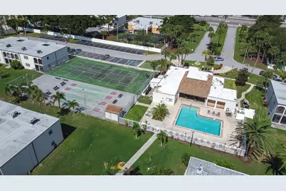 7701 Starkey Road #528, Seminole, FL 33777 - Photo 32
