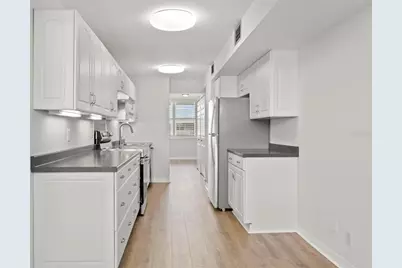 4890 Bay Street NE #330, Saint Petersburg, FL 33703 - Photo 8