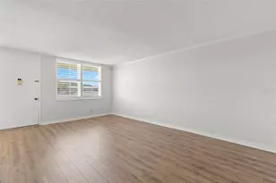 4890 Bay St NE, Saint Petersburg, FL 33703 - Photo 4