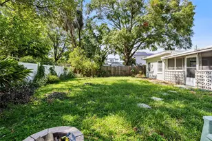 206 N Gunlock Ave, Tampa, FL 33609 - Photo 36