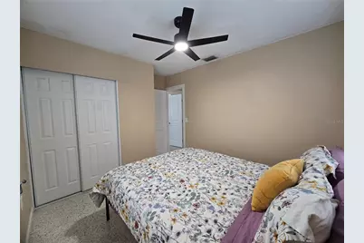 5712 Dartmouth Avenue N, Saint Petersburg, FL 33710 - Photo 14