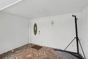 13033 Litewood Dr, Hudson, FL 34669 - Photo 6