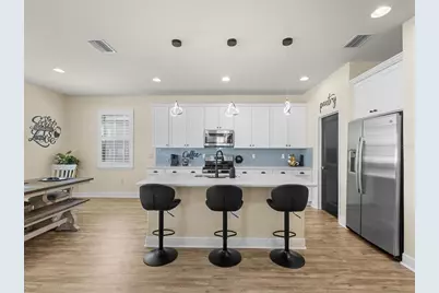 7117 Park Tree Drive, Tampa, FL 33625 - Photo 2