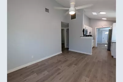 5005 Newton Avenue S, Gulfport, FL 33707 - Photo 4