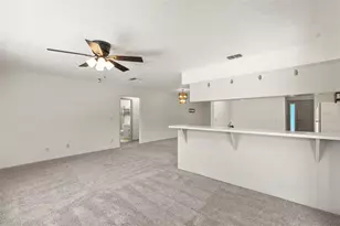 37216 Orange Blossom Ln, Dade City, FL 33525 - Photo 12
