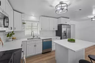 1781 Apache Trail, Clearwater, FL 33755 - Photo 18