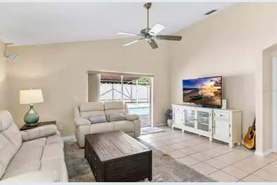 1674 Meadow Oak Lane, Tarpon Springs, FL 34689 - Photo 14
